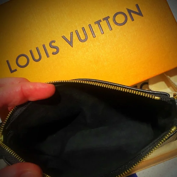 Louis Vuitton Mini Pochette Bi-Color Empriente - Picture 5 of 8